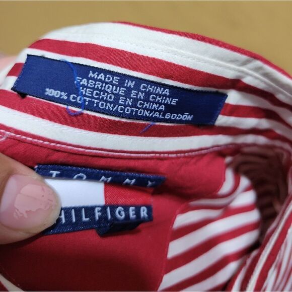 Vintage Tommy Hilfiger Red Striped Button Down Shirt Crest Pocket Mens Large - Picture 7 of 7